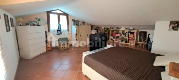 3 Schlafzimmer Haus in Empoli, Italy, Nr. 337614 17