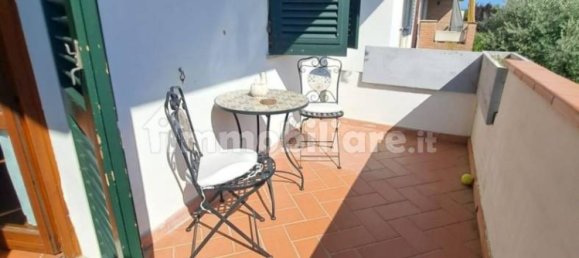 3 Schlafzimmer Haus in Empoli, Italy, Nr. 337614 24