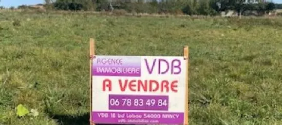 Terreno en Jallaucourt, France 1670 m² No. 75464 3