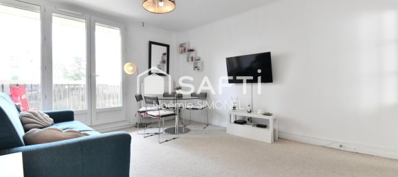 2 rooms Apartment in Chilly-Mazarin, France No. 326599 2