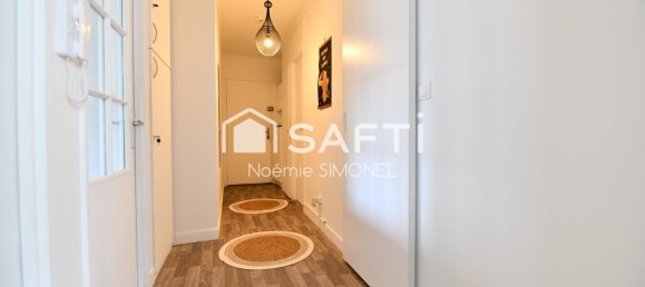 2 rooms Apartment in Chilly-Mazarin, France No. 326599 4