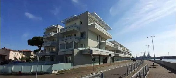 58m² Commercial property in Ravenna, Italy No. 363123 8