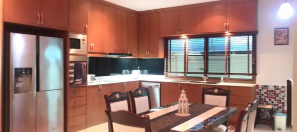 Café/restaurante de 4 dormitorios en Bang Lamung, Thailand No. 5078 6