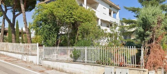 4 rooms Apartment in Perugia, Italy No. 45681 38