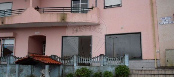 80m² Commercial property in Seia, Portugal No. 73193 9