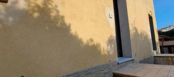 2-salle Appartement à Vicopisano, Italy No. 41675 4