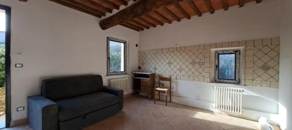 2-salle Appartement à Vicopisano, Italy No. 41675 6