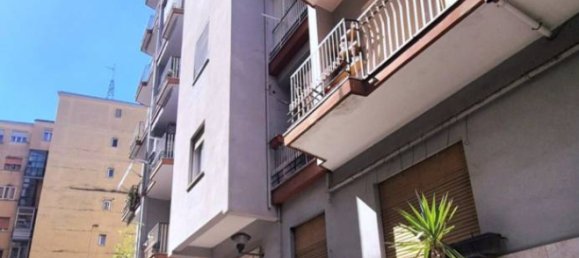 2 bedrooms Apartment in Naples, Italy No. 213678 8