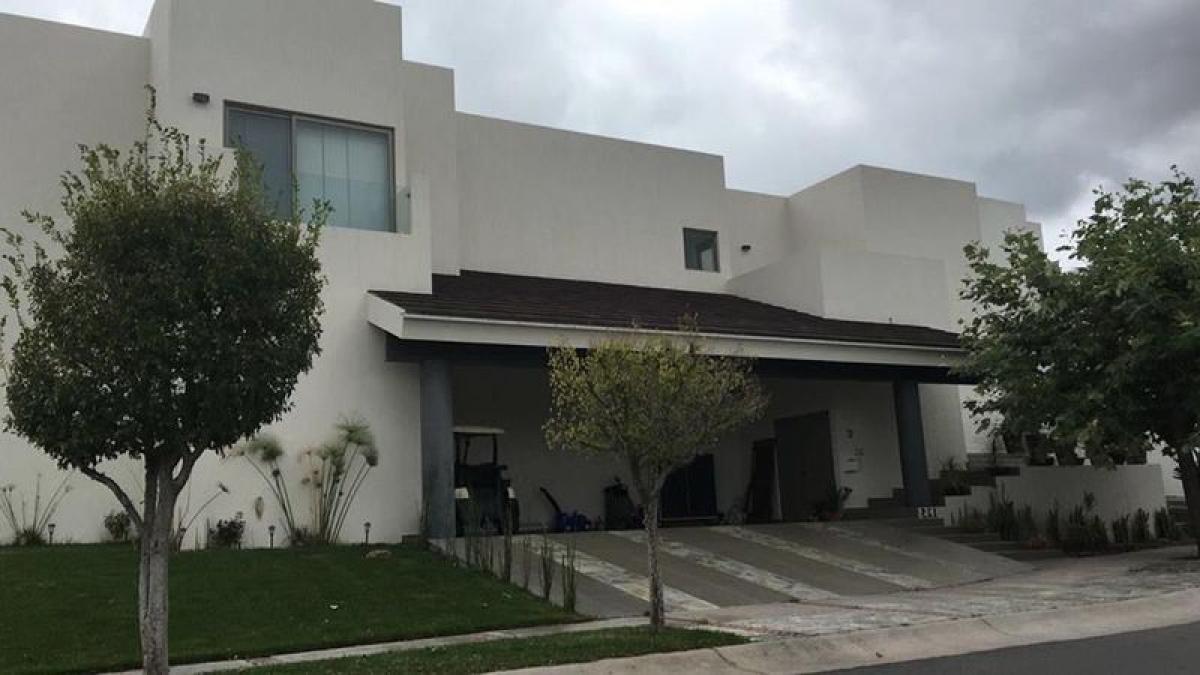 Casa de 3 dormitorios en San Luis Potosí, Mexico No. 168630