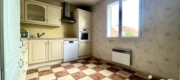 2 bedrooms Townhouse in Reims, France No. 232390 4