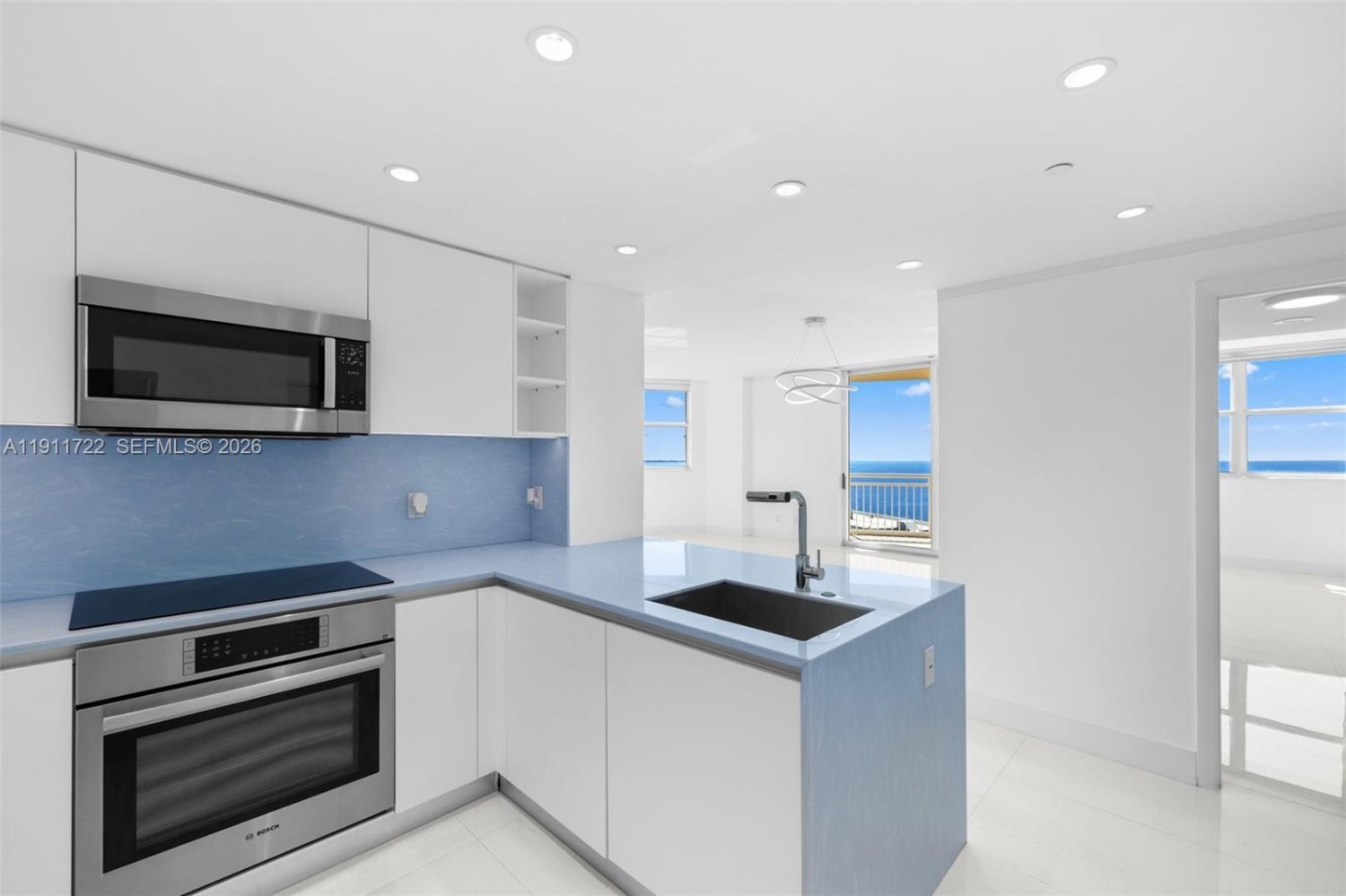 2 Schlafzimmer Gewerbliche Immobilien in Miami, USA, Nr. 615826
