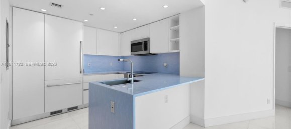 2 Schlafzimmer Gewerbliche Immobilien in Miami, USA, Nr. 615826 14