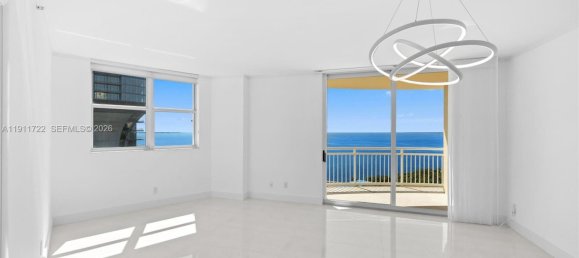 2 Schlafzimmer Gewerbliche Immobilien in Miami, USA, Nr. 615826 4