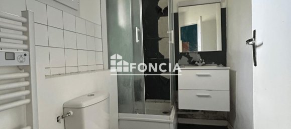 Studio in Draveil, France No. 289468 4