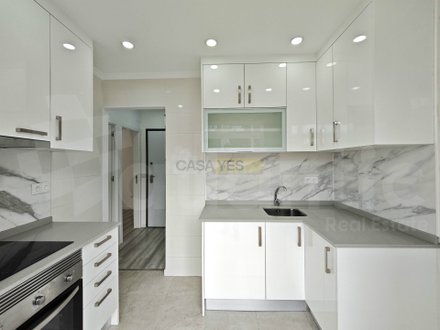 1 bedroom Apartment in Lisbon, Portugal No. 153930