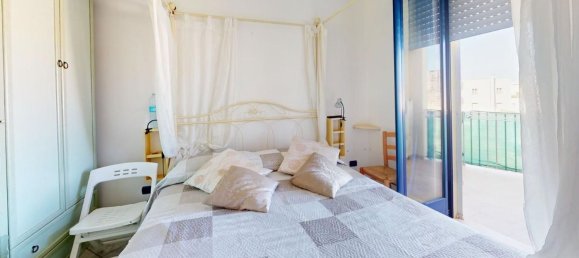 Apartamento de 2 dormitorios en Otranto, Italy No. 336970 16