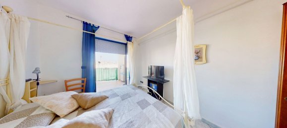 Apartamento de 2 dormitorios en Otranto, Italy No. 336970 14