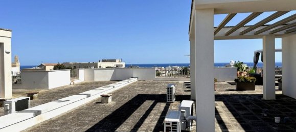 Apartamento de 2 dormitorios en Otranto, Italy No. 336970 22