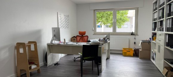 1384m² Building in Essen, Germany No. 322974 4