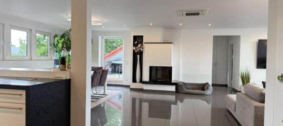 1384m² Building in Essen, Germany No. 322974 10