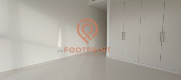 2 bedrooms Apartment in Dubai, UAE No. 24388 4