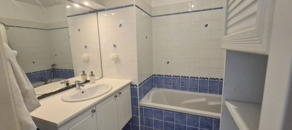 Apartamento de 4 habitaciónes en La Valette-du-Var, France No. 330112 11