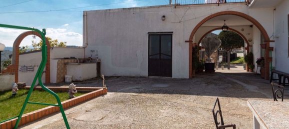 7غرفة منزل في Lanciano, Italy رقم 172619 22