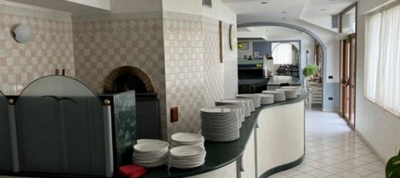 7 rooms Apartment in Agugliaro, Italy No. 210288 27