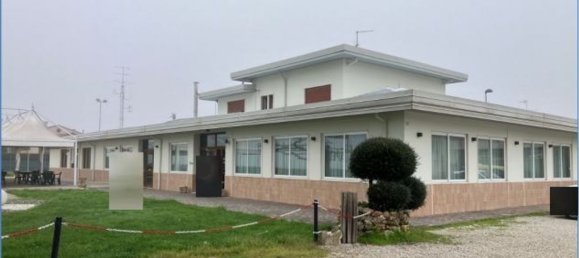 7 rooms Apartment in Agugliaro, Italy No. 210288 23