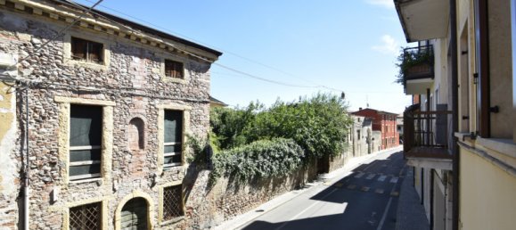 Casa de 3 habitaciónes en Bussolengo, Italy No. 362962 23