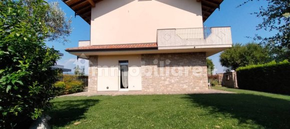 2 غرف نوم فيلا في Bonate Sopra, Italy رقم 377413 2