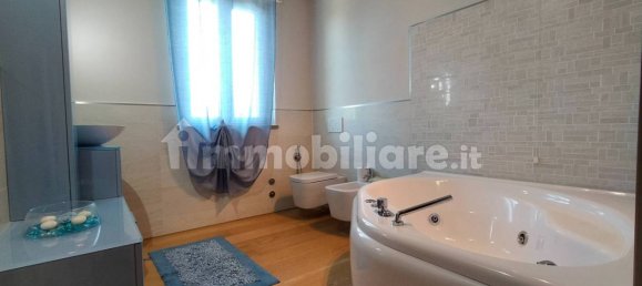 2 غرف نوم فيلا في Bonate Sopra, Italy رقم 377413 20