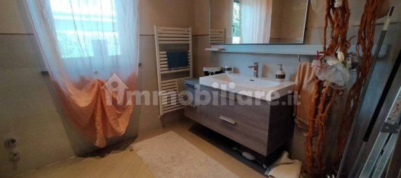 2 غرف نوم فيلا في Bonate Sopra, Italy رقم 377413 14