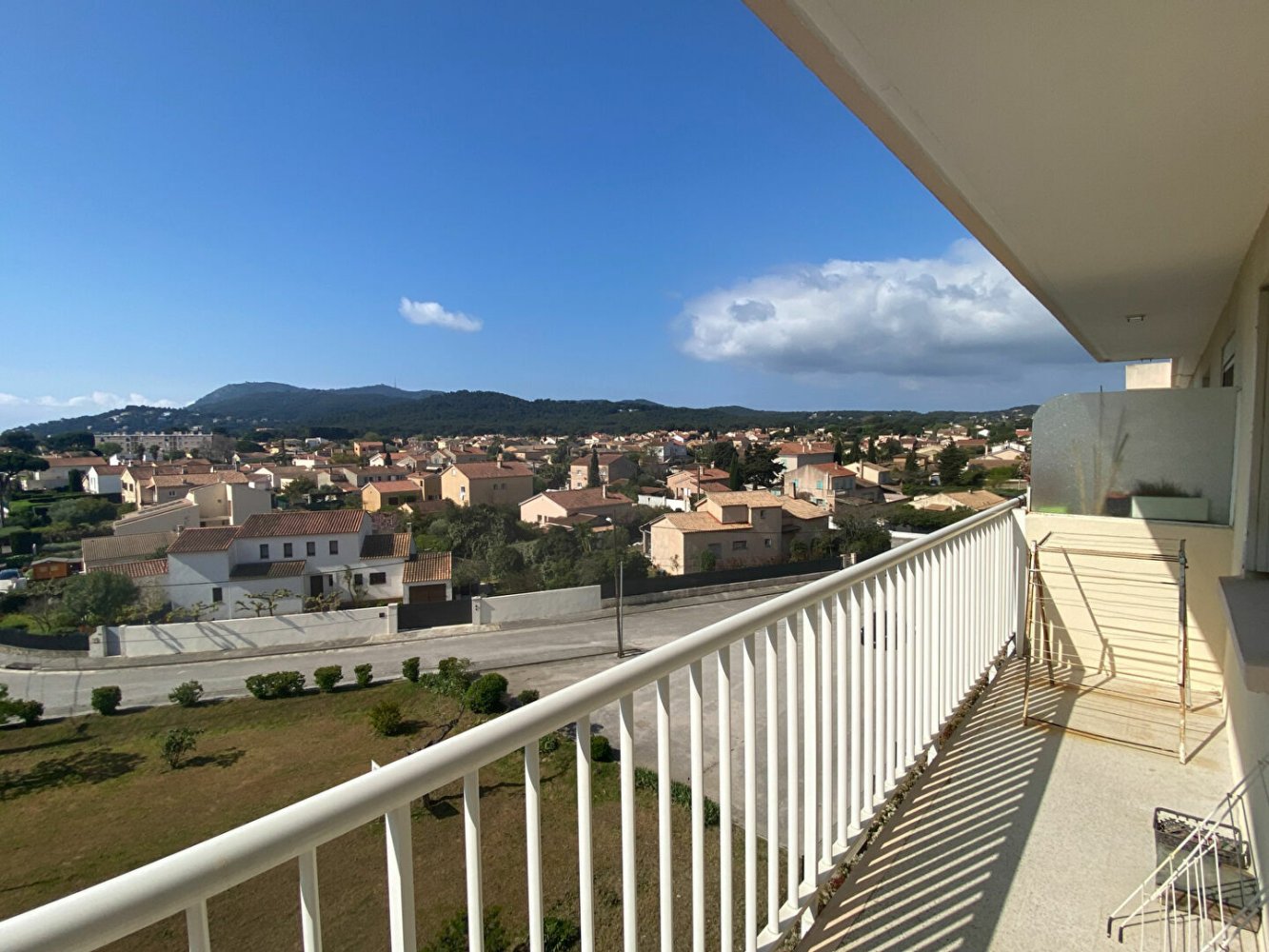 2 bedrooms Apartment in La Seyne-sur-Mer, France No. 286855