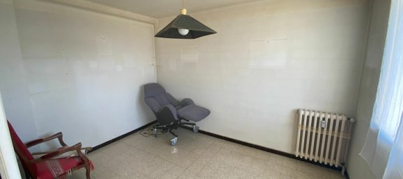 2 bedrooms Apartment in La Seyne-sur-Mer, France No. 286855 3