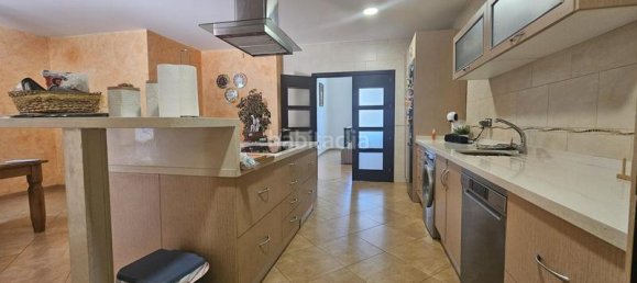 5 bedrooms House in Alcolea, Spain No. 103186 12