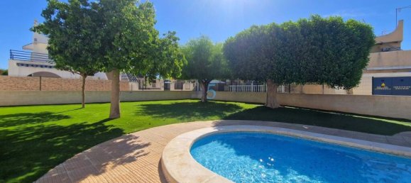 2 bedrooms Bungalow in Torrevieja, Spain No. 280963 22