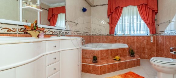 4 bedrooms House in Lourical, Portugal No. 26542 3