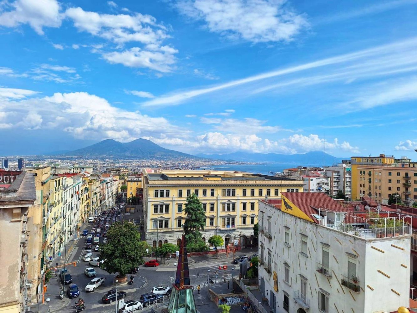 2 bedrooms Apartment in Naples, Italy No. 321883