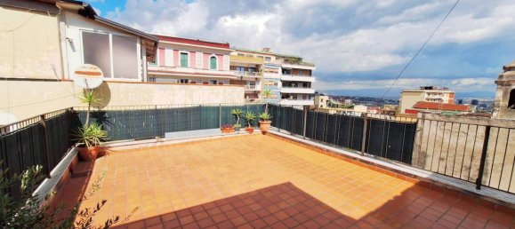 2 bedrooms Apartment in Naples, Italy No. 321883 9