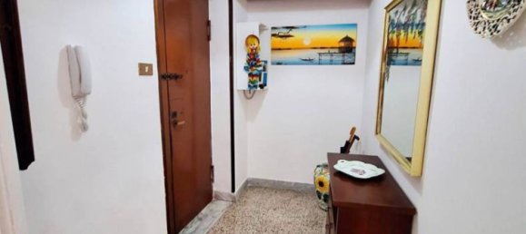 2 bedrooms Apartment in Naples, Italy No. 321883 16