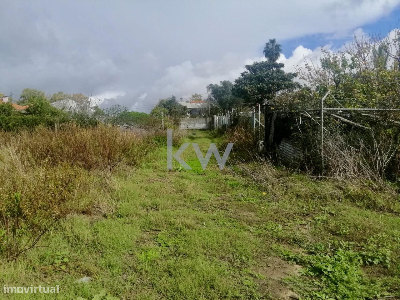 Terrain à Almada, Portugal 945m² No. 58118