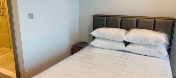 Studio in the Condo in Ratchathewi, Thailand No. 9457 5