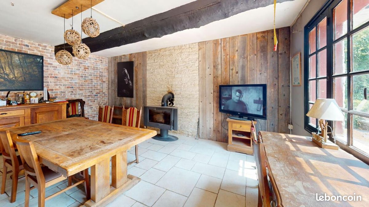 6 bedrooms House in Hesdin, France No. 159950