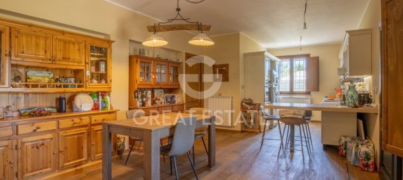 3 bedrooms House in Castiglione del Lago, Italy No. 291148 7