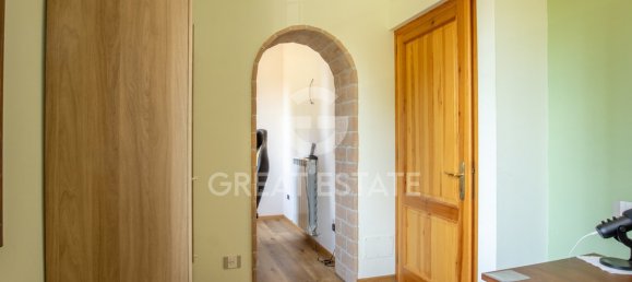 3 bedrooms House in Castiglione del Lago, Italy No. 291148 14