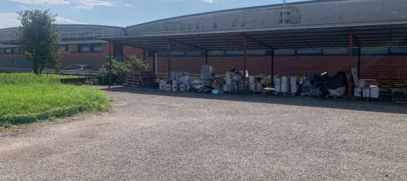 Entrepôt à Meda, Italy 1050m² No. 378461 2