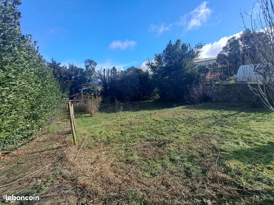 Terrain à Saint-Gervais-sur-Roubion, France 349m² No. 129323