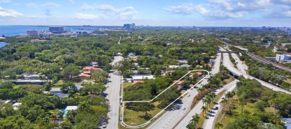  قطعة أرض في Miami, USA رقم 615400 2