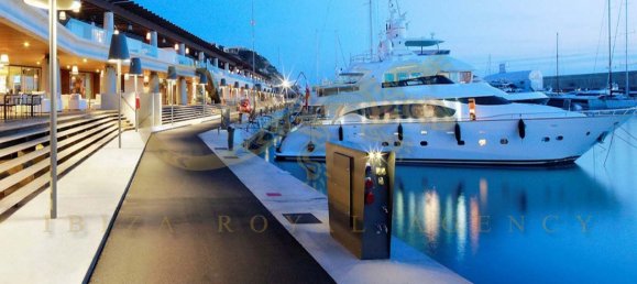 Вилла с 3 спальнями в Порт Адриано, Испания № 1069 19